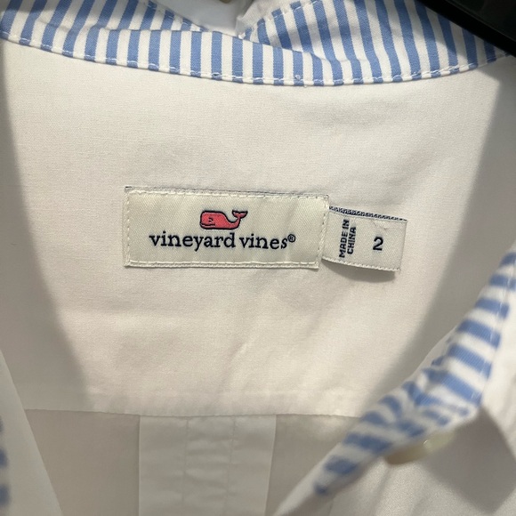 Vineyard Vines Women's White Button Down Shirt - Picture 5 of 5
